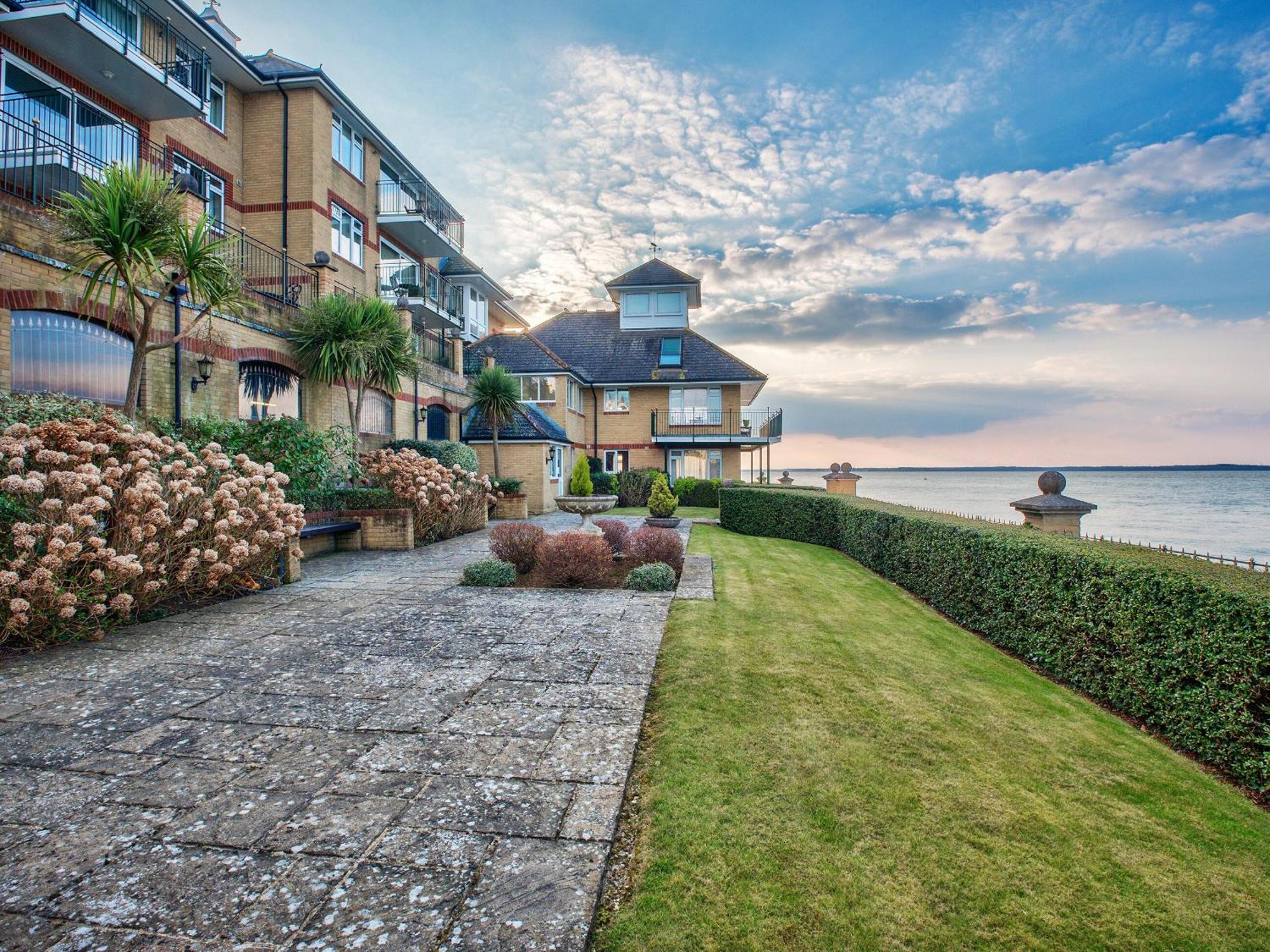 Solent View Apartment Cowes  Exterior photo